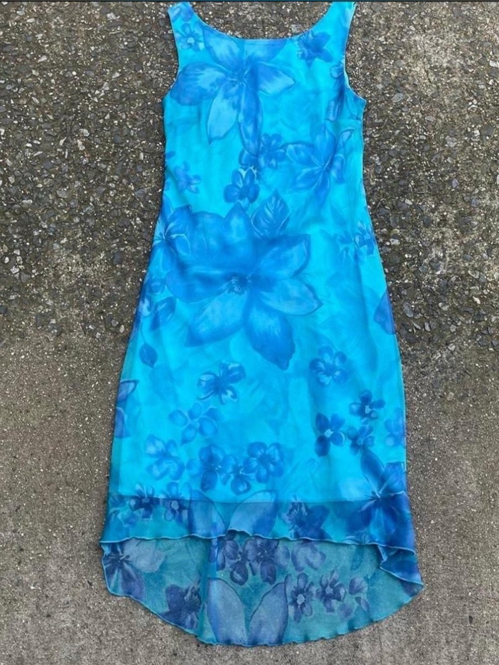 Blue floral midi dress flowy vintage medium